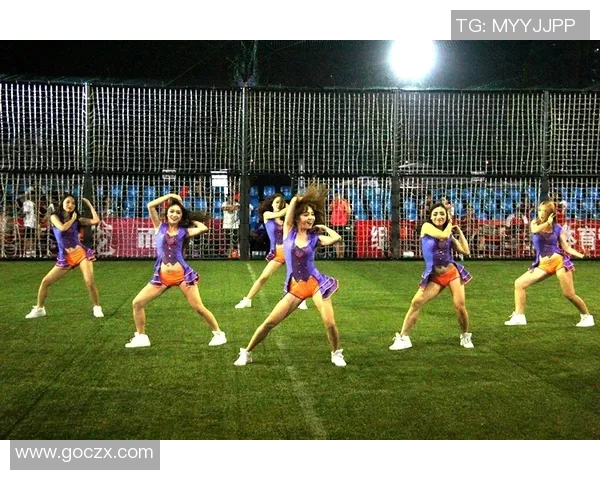 内马尔舞动足球场的魅力与激情揭示舞蹈背后的故事与灵感